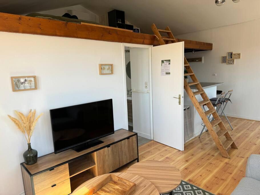 Ღ L'Entr'Act • Au Coeur De Ville Et Du Vieux Port La Rochelle  Ngoại thất bức ảnh